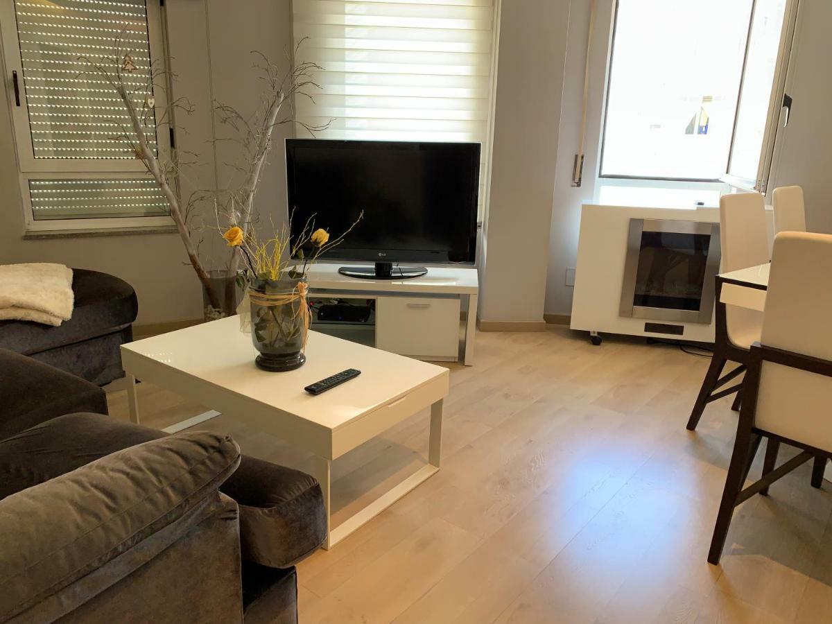 Apartament Oktheway Praza Galicia Sarria Zewnętrze zdjęcie