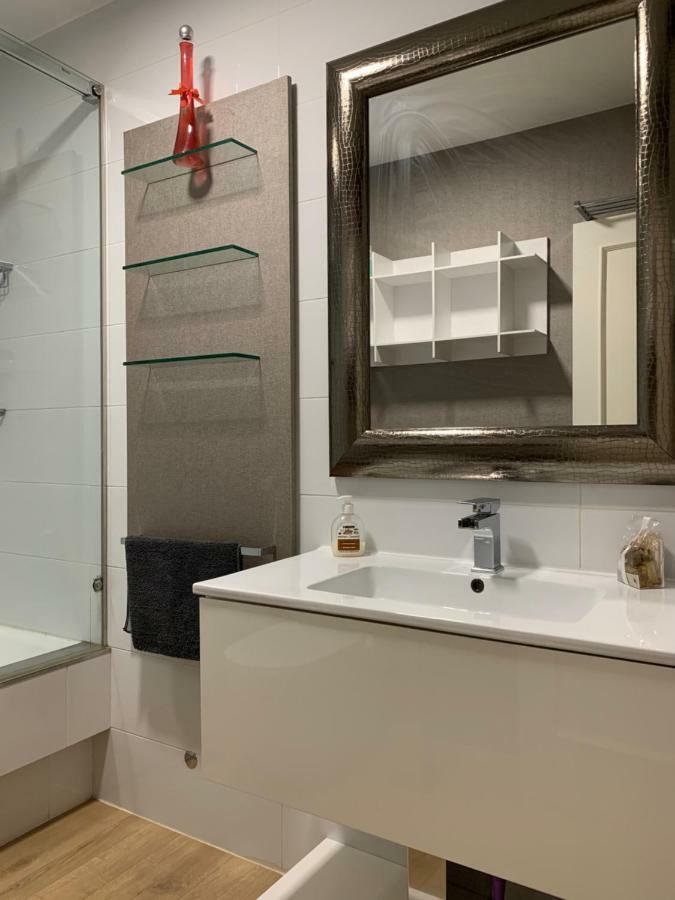 Apartament Oktheway Praza Galicia Sarria Zewnętrze zdjęcie
