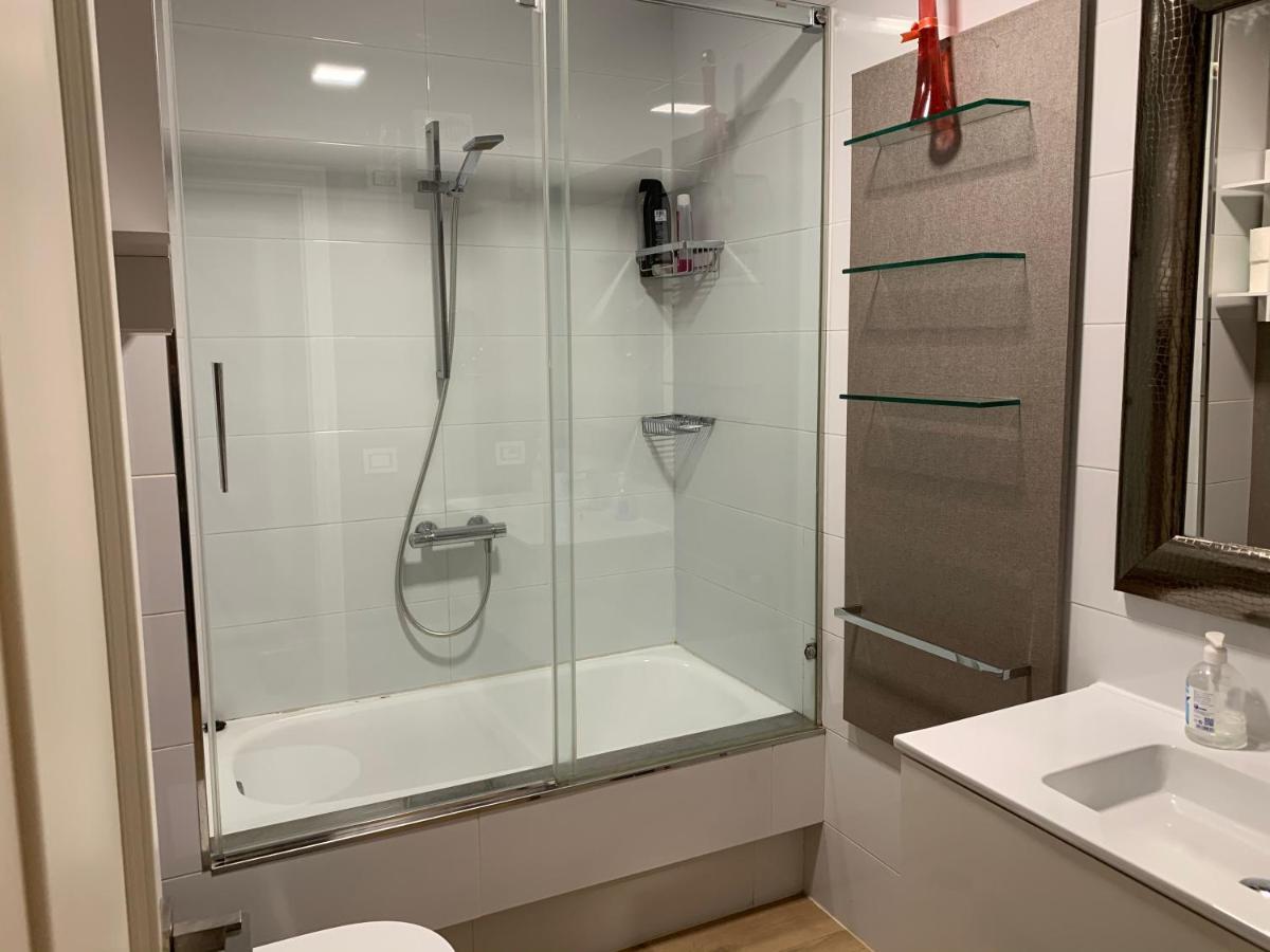Apartament Oktheway Praza Galicia Sarria Zewnętrze zdjęcie